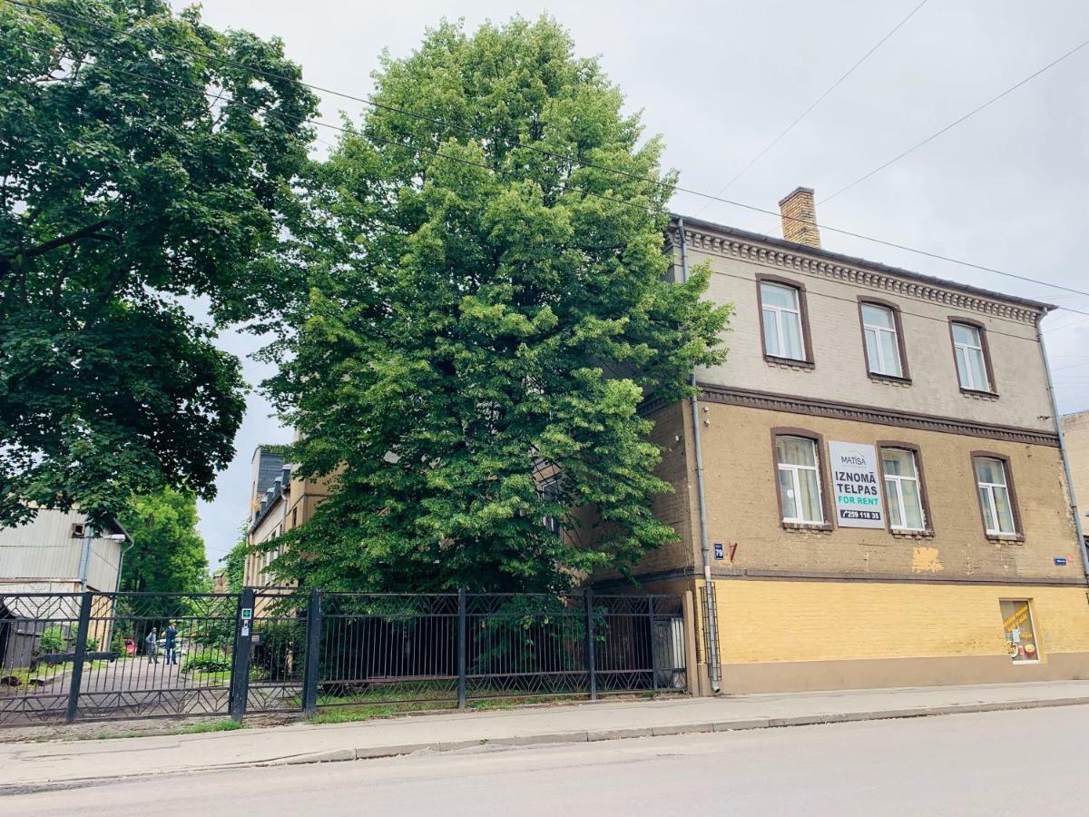 Dandelion Apartments Matisa Riga Exterior foto